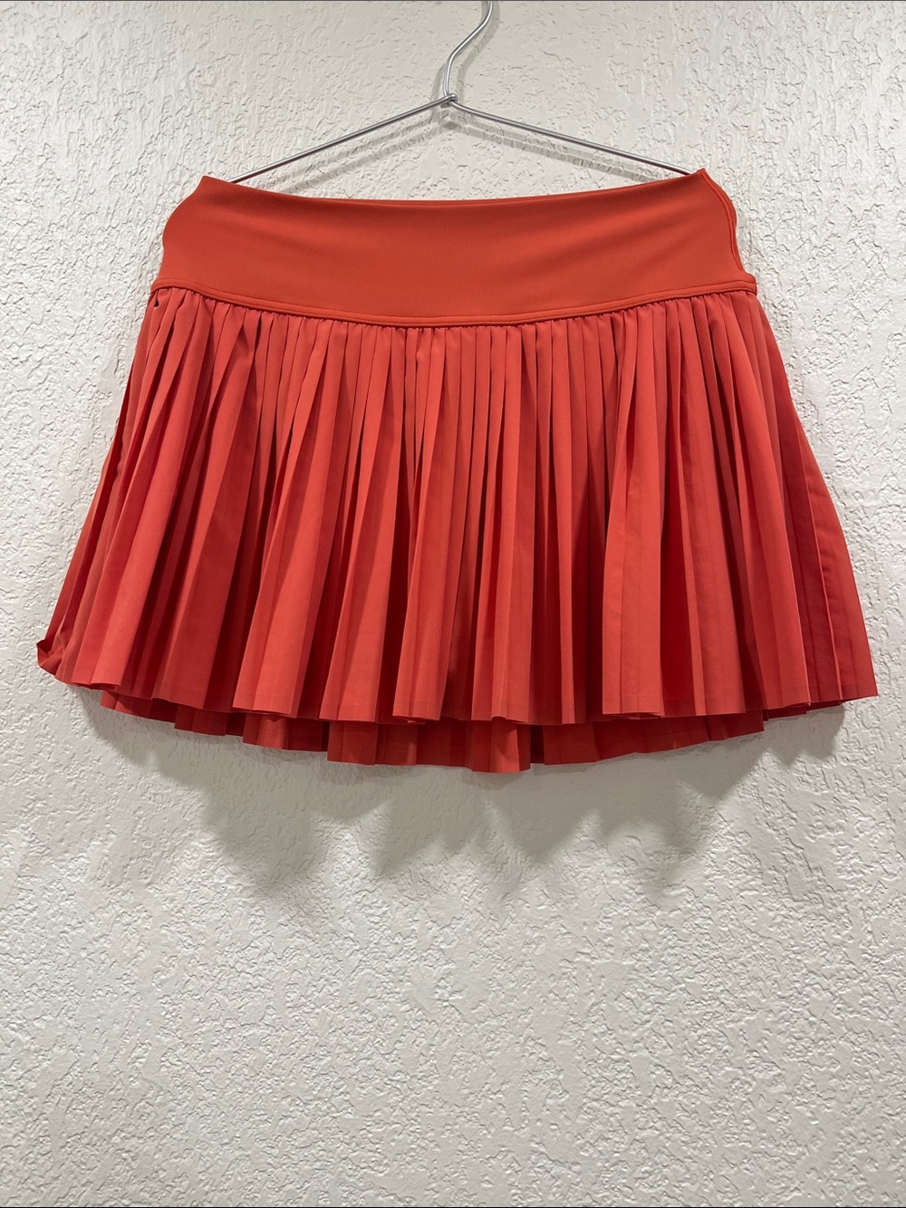 OFFLINE By Aerie All Aces Tennis Skort Bright Orange Pleated Athletic size Large - Picture 2 of 14